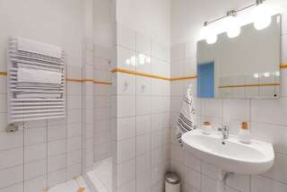 Апартаменты Style4rent Sunny Old Town Apartments Краков Two-Bedroom Apartment with Bathroom -Tarłowska 6 Street-6